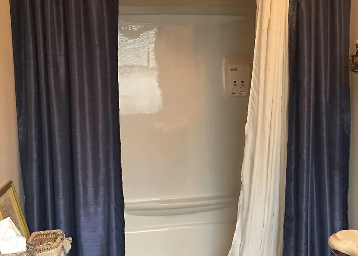 Boggs Mansion Hotel