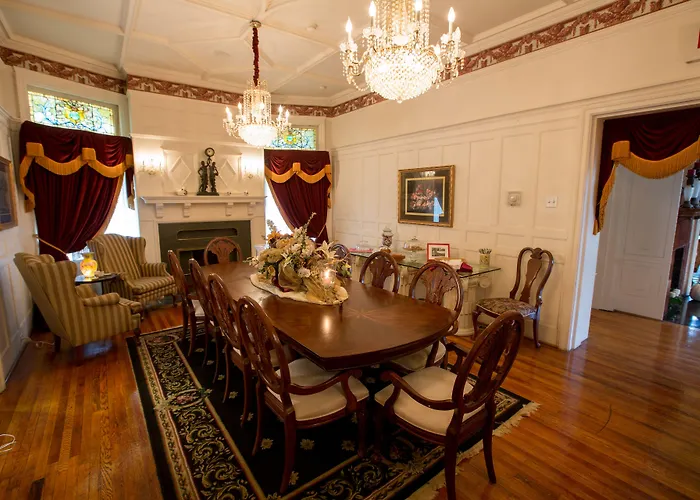 Boggs Mansion 3* Pittsburgh