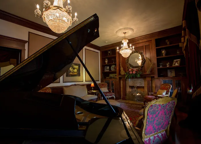Boggs Mansion Pittsburgh