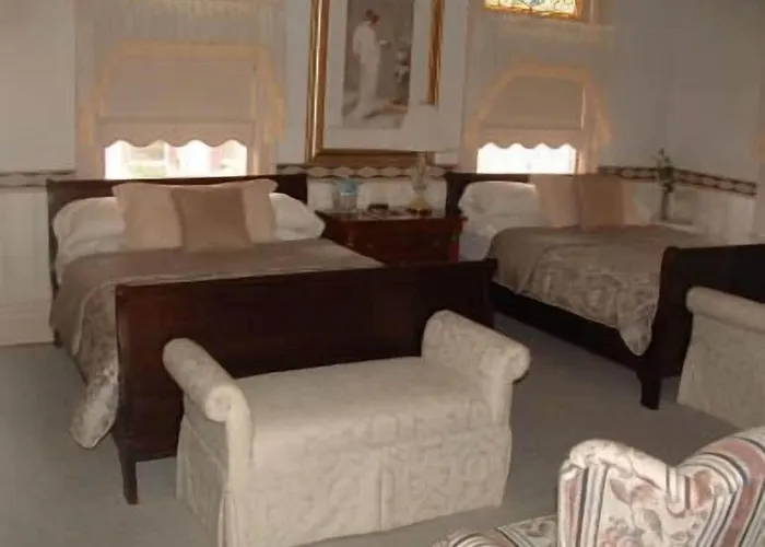 Boggs Mansion Hotel Pittsburgh