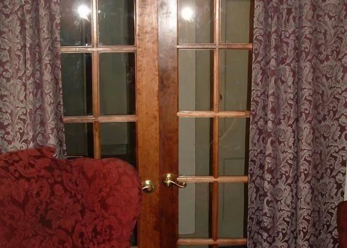 Boggs Mansion 3* Pittsburgh